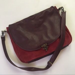 Up For Grabs Today ! LIMITED EDITION Handbag !